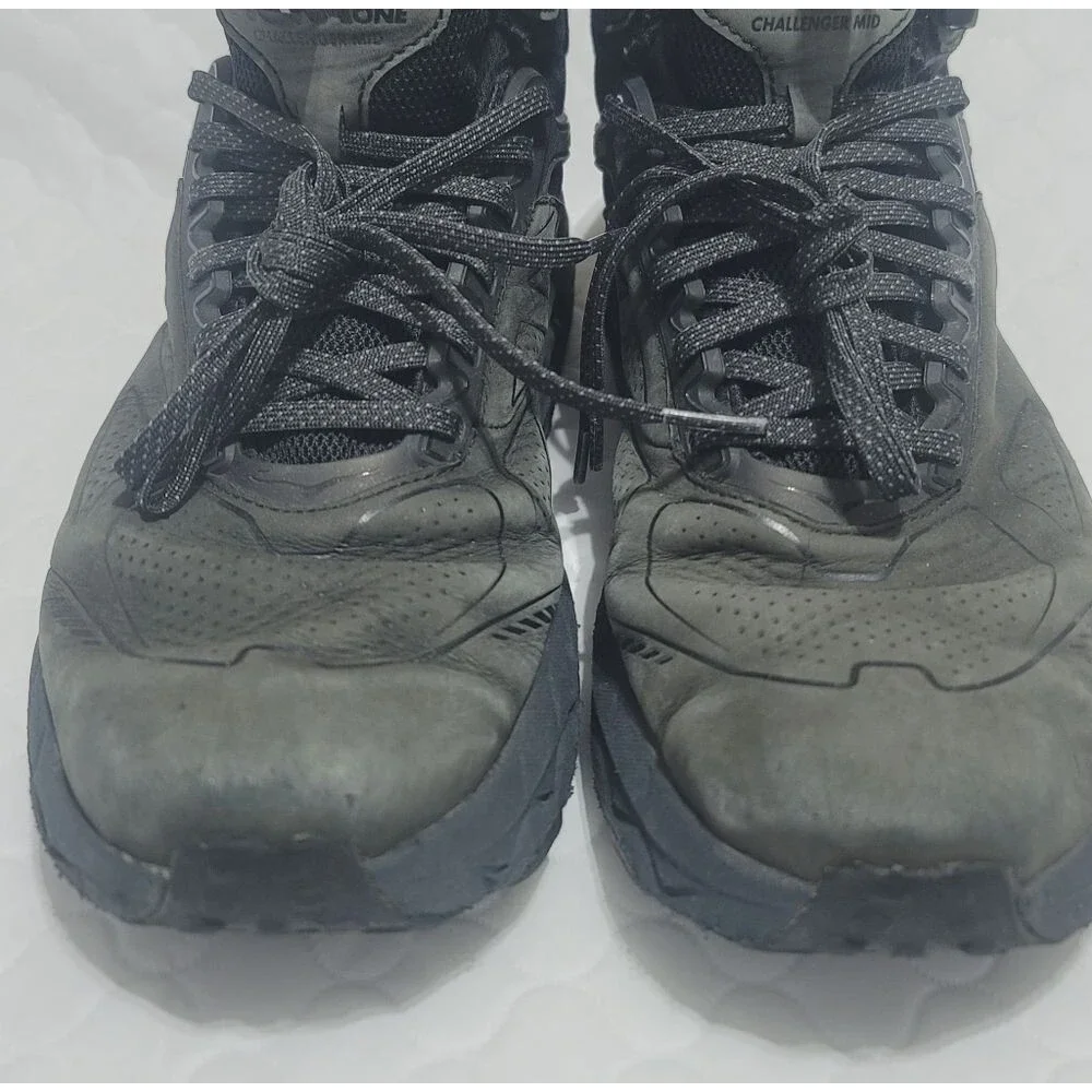 HOKA Boot Challenger Mid Goretex Size 8.5 shoes - Picture 9 of 16